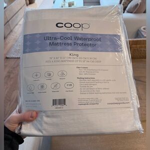 Coop Ultra-Cool Waterproof Mattress Protector